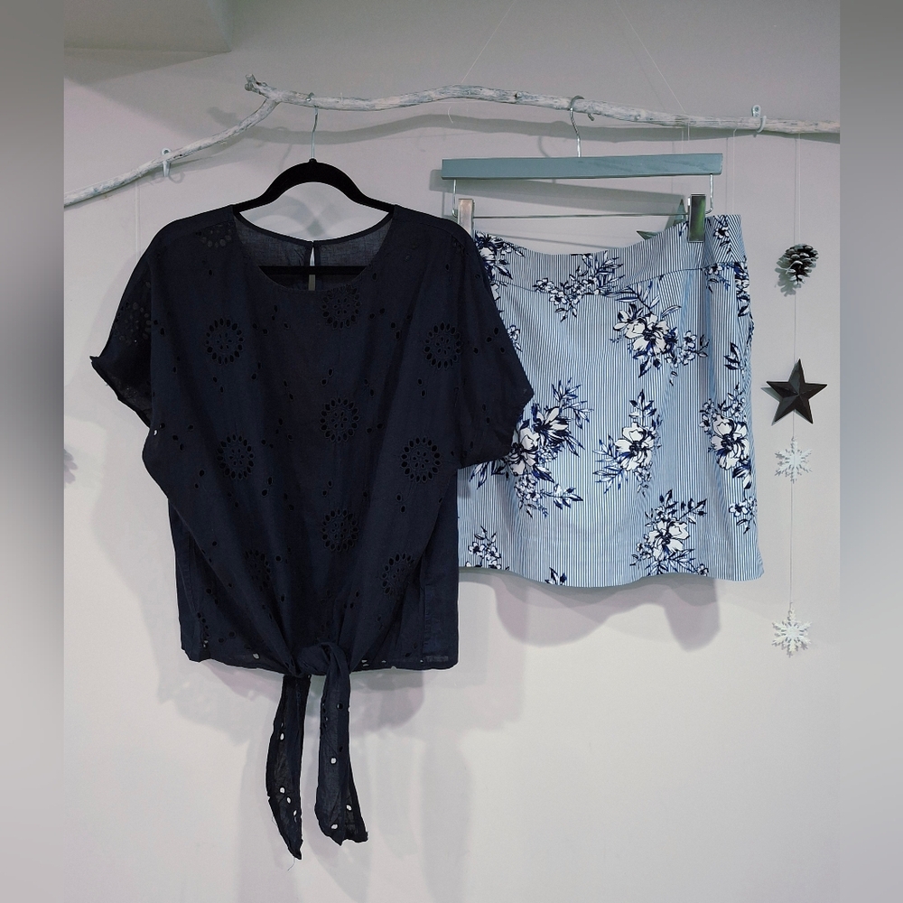 2-Piece Skorts & Lace Tie-Top